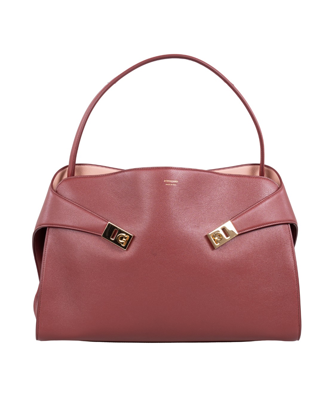 shop SALVATORE FERRAGAMO  Borsa: Salvatore Ferragamo "Hug Bag".
Borsa a spalla.
Manico singolo.
Fibbie gancini con finitura dorata.
Comparto centrale con zip.
Chiusa con patta interna.
Dimensioni: 30,5 x 40 x 15cm.
Luce manico: 16,5cm.
Composizione: 100% Pelle di vitello.
Fabbricato in Italia.. 219939 HUG SH M-782635 number 2692467